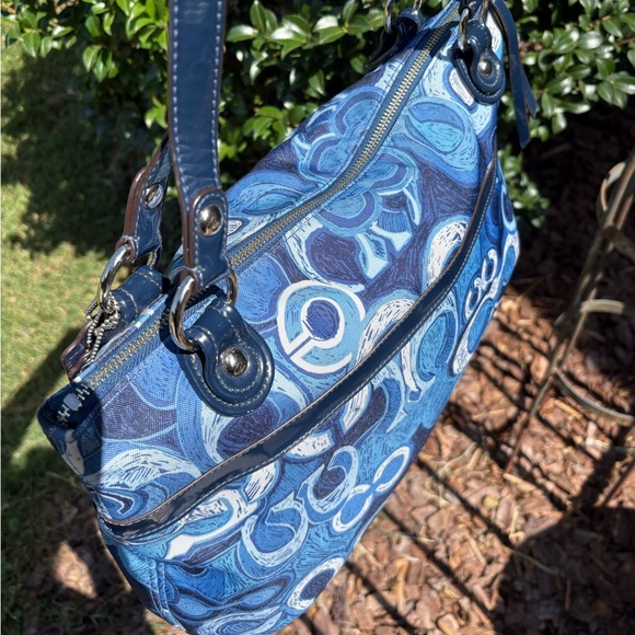 Coach Poppy Appliqué Glam Blue EUC - Picture 8 of 12